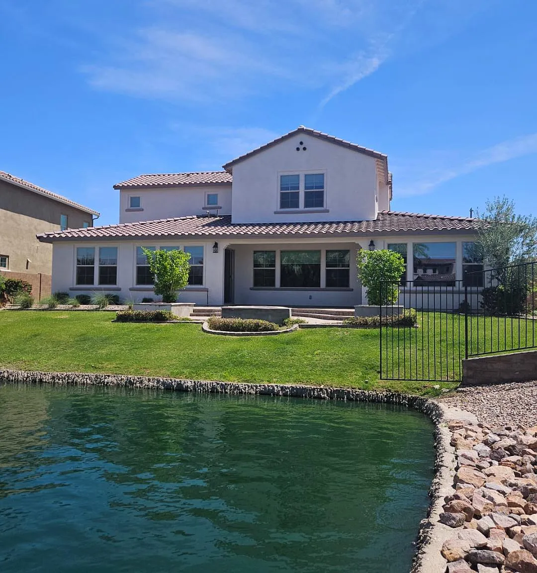 4362 S Gardenia Dr — Photo 3