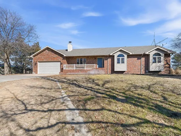 5804 W 50th Ave, Hutchinson, KS 67502