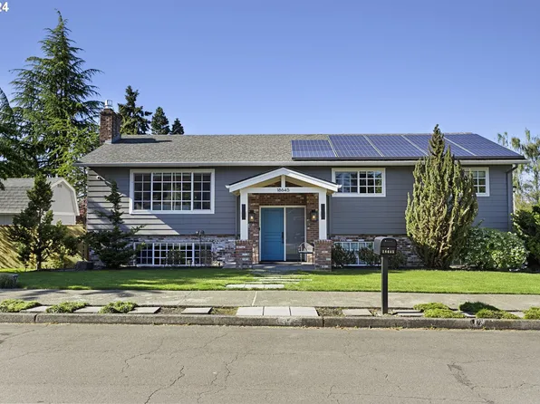 18645 NW Idanha St, Portland, OR 97229