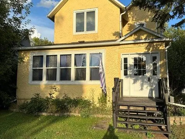 1222 5th Ave NW, East Grand Forks, MN 56721