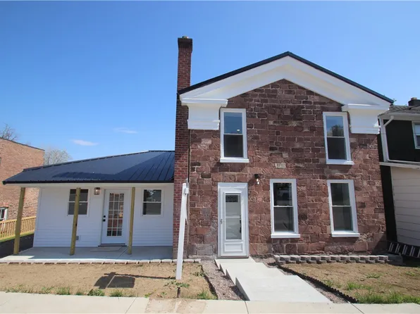 18 Thomas St, Holley, NY 14470
