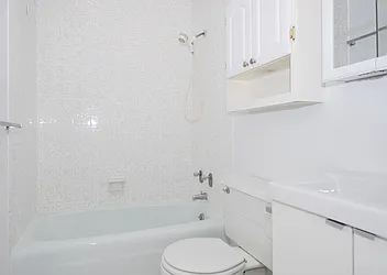 Rented by Plaza Real Estate Group