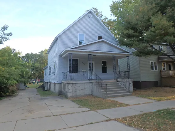 312 Terrace Ave, Marinette, WI 54143