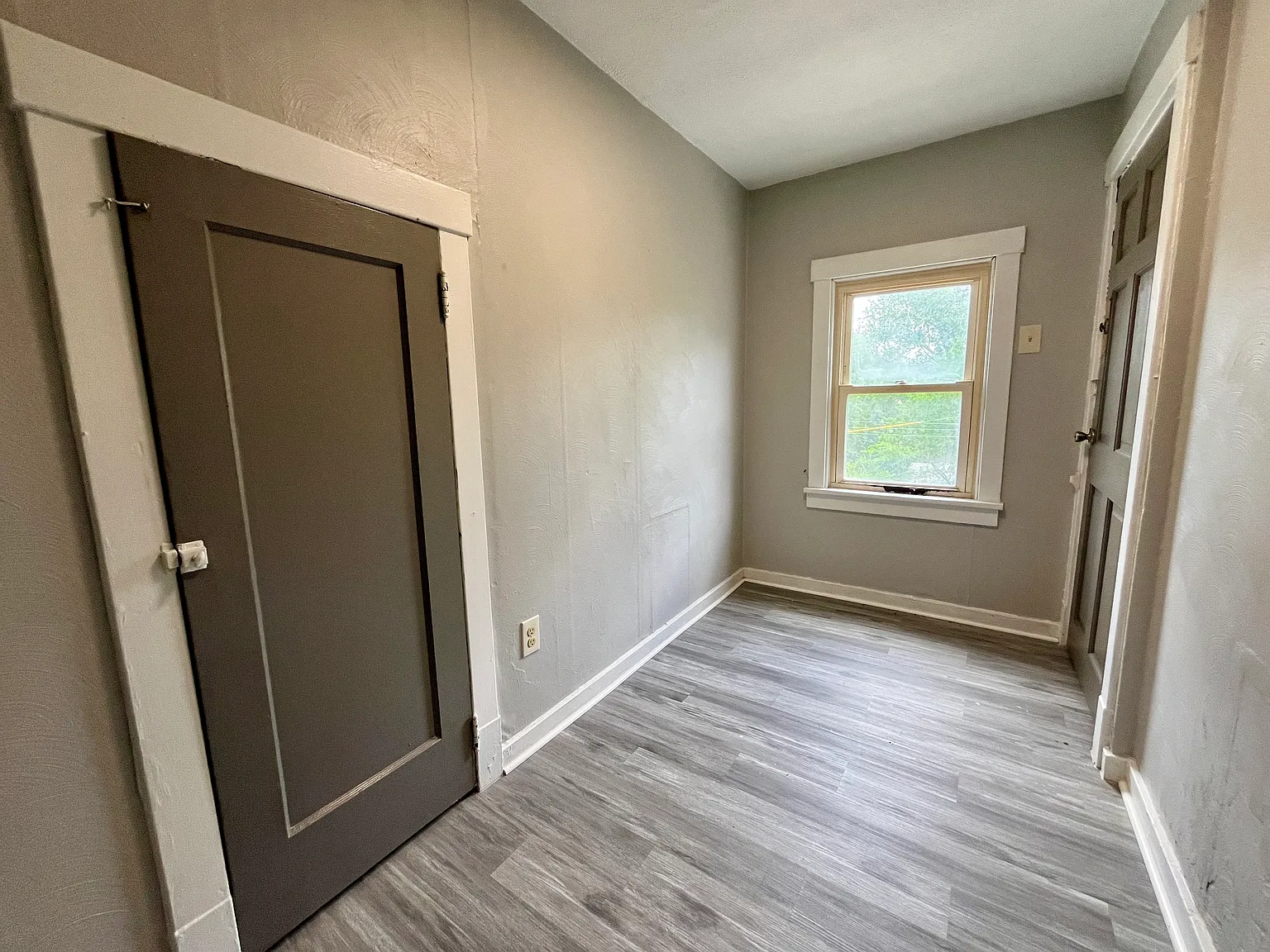 2 bed, $825 — Photo 3