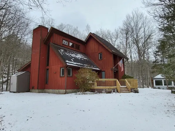 6298 Decker Rd, Bushkill, PA 18324