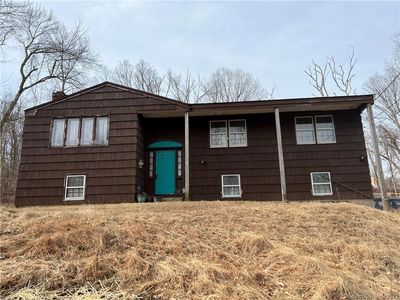 1 Wilkes Road, East Hampton, CT, 06424
