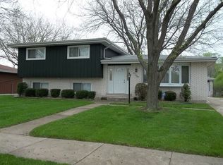 549 Home Ave, Itasca, IL 60143