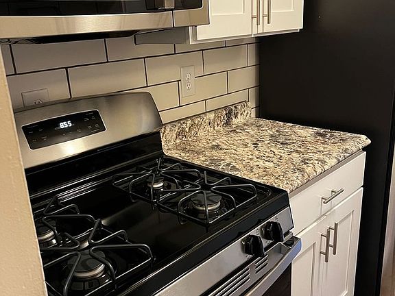4th image of 905 Heritage Ct #908-203