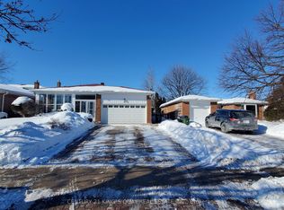 49 Chartland Blvd S, Toronto, ON M1S 2R5