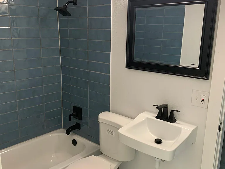 2643 W 27th Ave — Photo 15