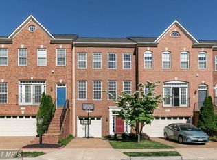 21896 Hawksbury Ter, Ashburn, VA 20148