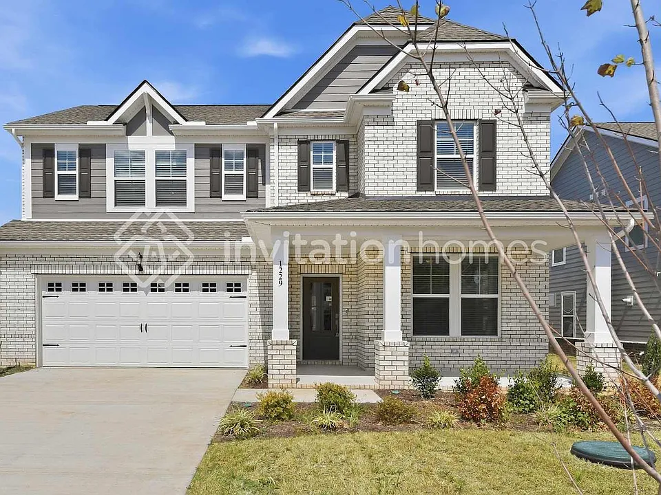 1229 Leavell Ln