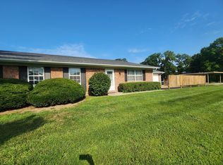13 E Cresthill Dr #29, Terre Haute, IN 47802