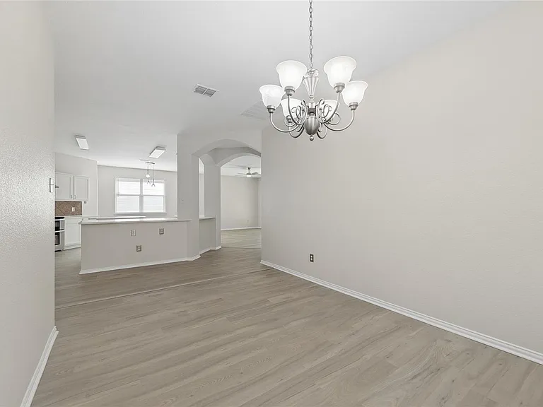 5712 Eureka Bnd — Photo 9