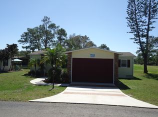10571 Circle Pine Rd #9-0, North Fort Myers, FL 33903