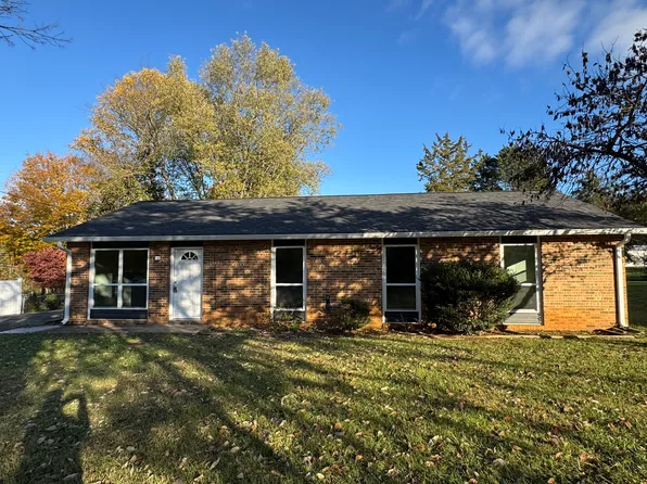 1140 Roswell Rd, Knoxville, TN 37923