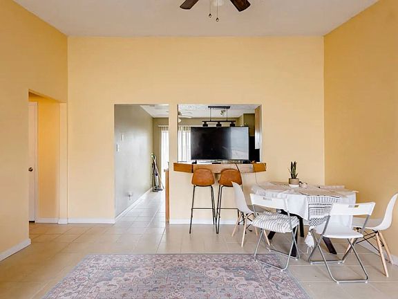 4th image of 10407 Burmaster Ln #A