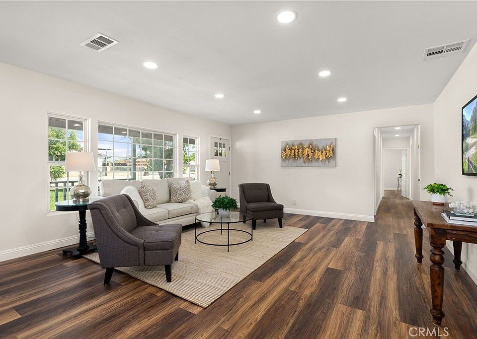 5961 Ridgeview Ave, Mira Loma, CA 91752 Zillow