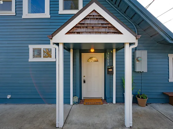 1673 Olive Aly, Eugene, OR 97401