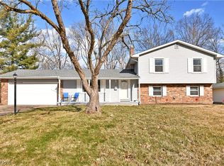 260 Moreland Dr, Canfield, OH