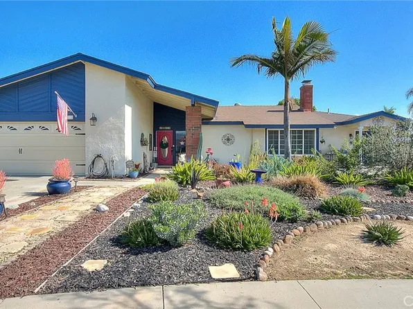1623 Hemlock Cir, Corona, CA 92879