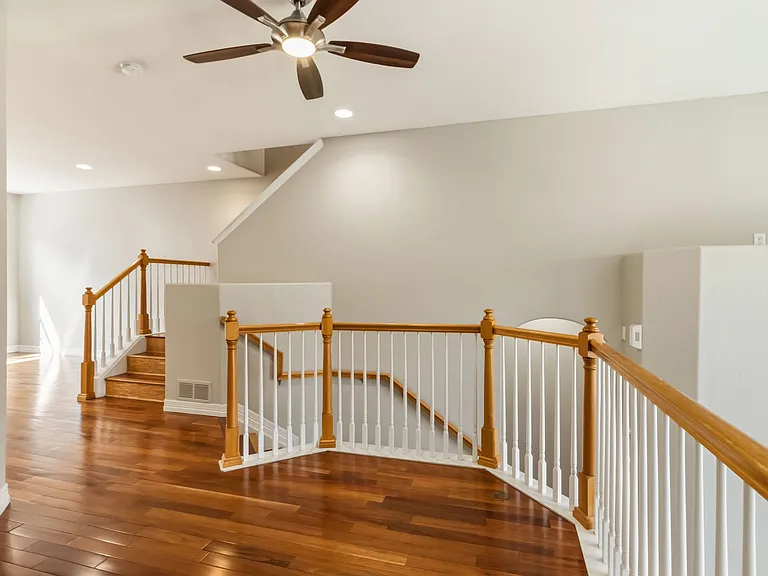 9219 Kornbrust Cir — Photo 20