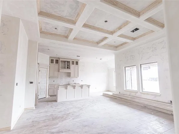 2301 NW 170th St, Edmond, OK 73012