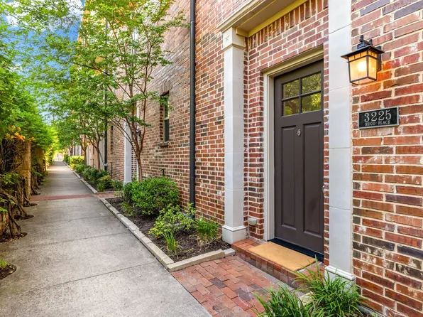 3225 Hugo Pl, Dallas, TX 75204