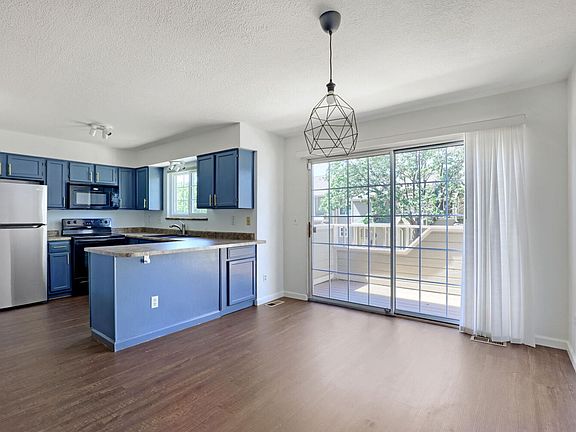 3rd image of 1818 S Quebec Way APT B15-7