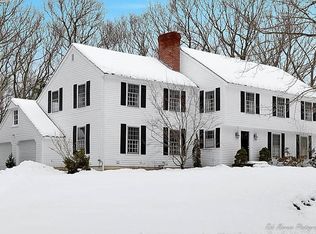 3 Perkins Way, Boxford, MA 01921
