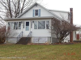 118 Ingalside Dr, Greenville, NY 12083