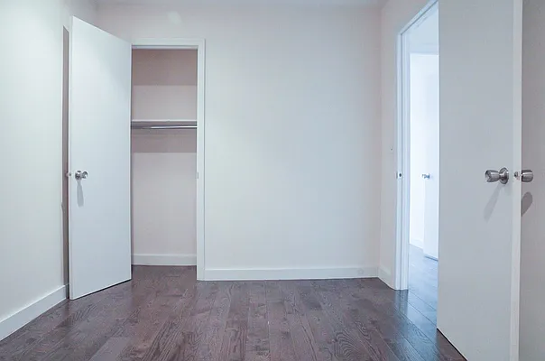 Rented by Kahen Properties | media 37