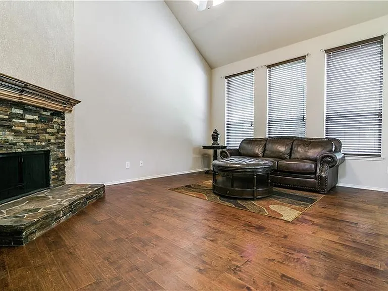 1805 Cartman Rd — Photo 11