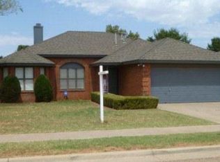 2106 92nd St, Lubbock, TX 79423