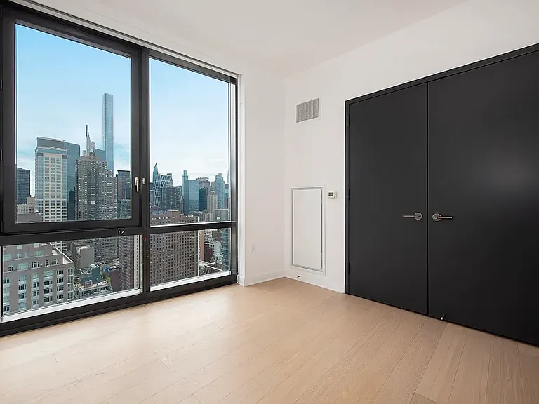 21 S End Ave #3510 — Photo 4