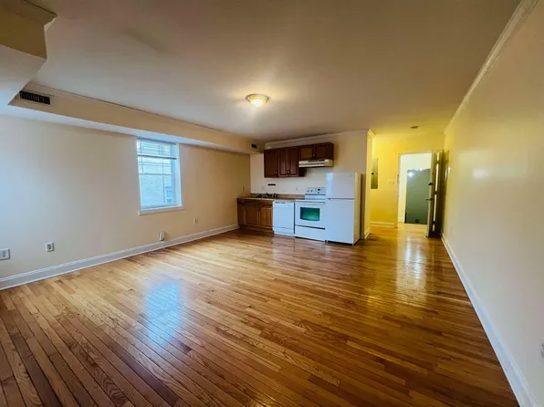 620 S 2nd St #3R, Philadelphia, PA 19147