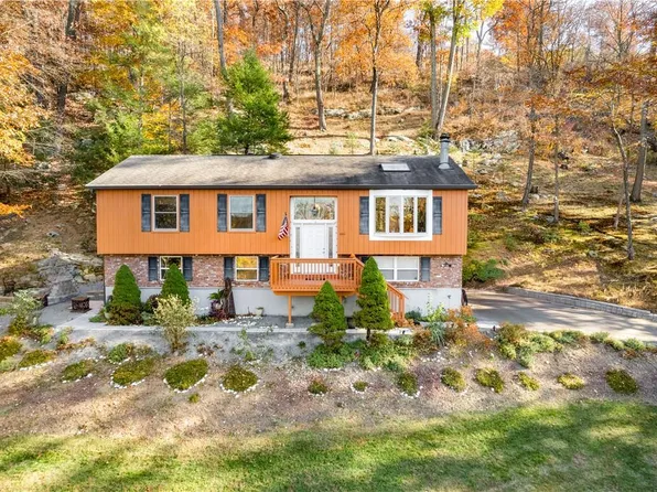 3510 Hillside Drive, Mohegan Lake, NY 10547