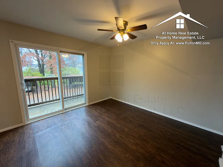 1822 Springdale Ct — Photo 10