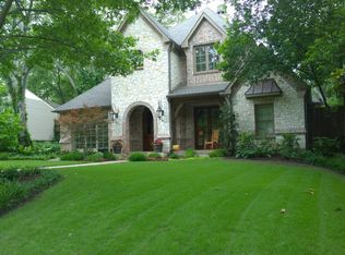 8715 Glencrest Ln, Dallas, TX 75209