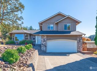 320 Modrow Rd, Kalama, WA 98625