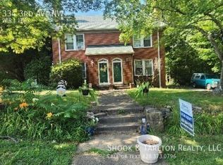 334 3rd Ave, Hickory, NC 28601