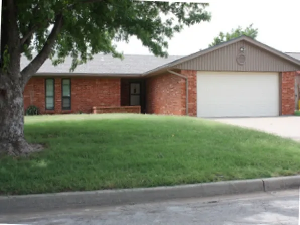 5005 SE Kincaid Ave, Lawton, OK 73501