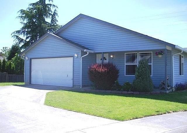 1st image of 17315 NE 2nd Cir