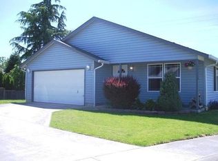 17315 NE 2nd Cir, Vancouver, WA 98684