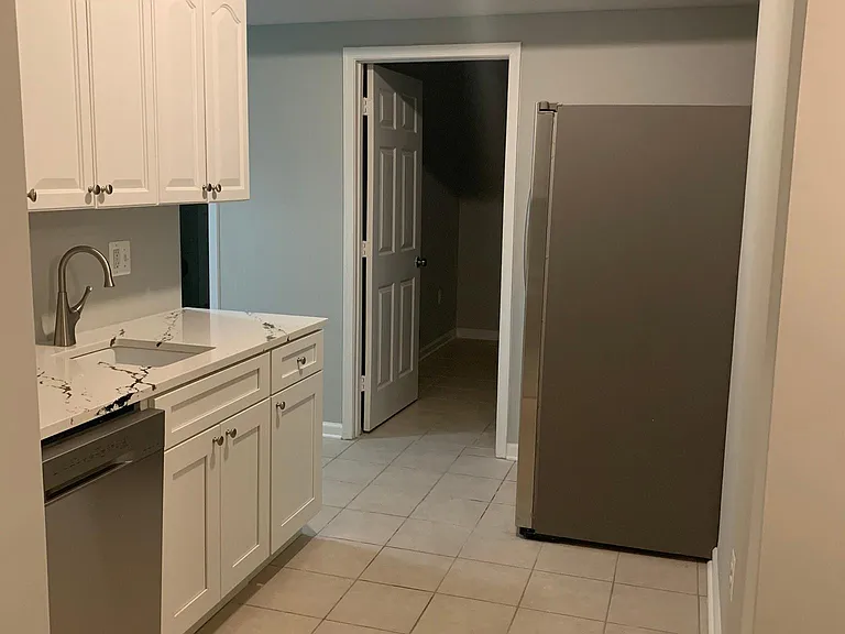 Basement Wet Bar with Large Double Door Fridge./Dishwasher.