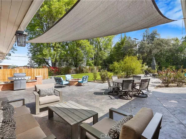 5366 Winnetka Ave, Woodland Hills, CA 91364