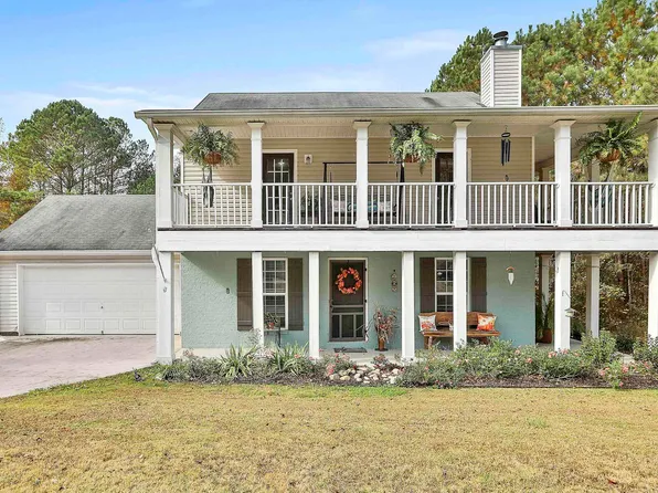 103 Greenfield Ln, Grantville, GA 30220