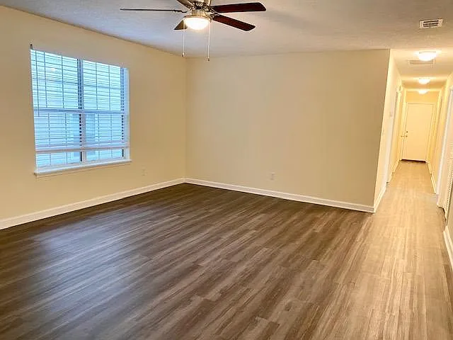 2323 Trimble Rd — Photo 4