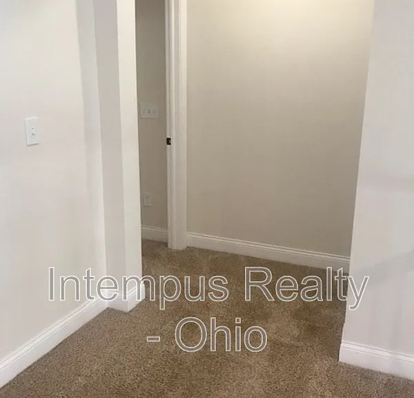 9390 Woodbine Way — Photo 33