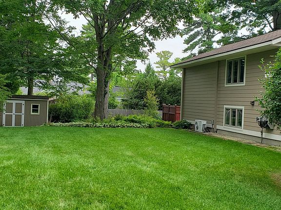 2nd image of 2218 E Timberlane Dr